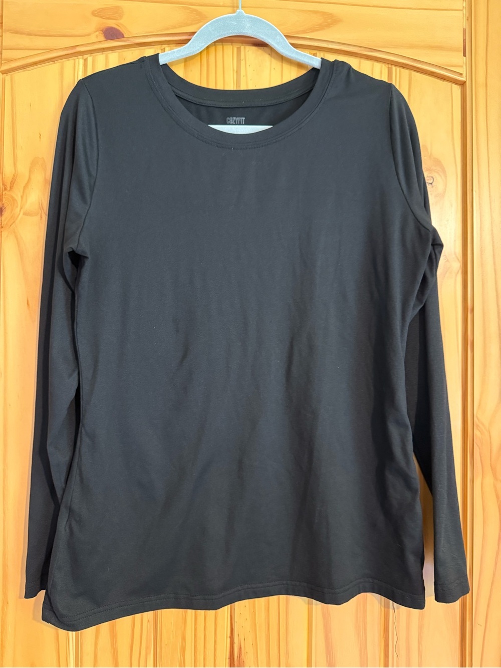 Classic Black Long Sleeve Crew Neck Underscrub Top